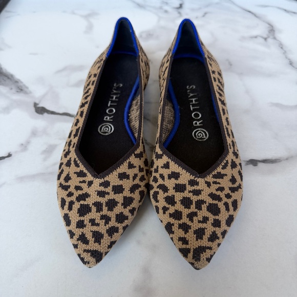 Like-New Rothy's The Point Flats in Tan Black Leopard Size 7.5 - Picture 2 of 5